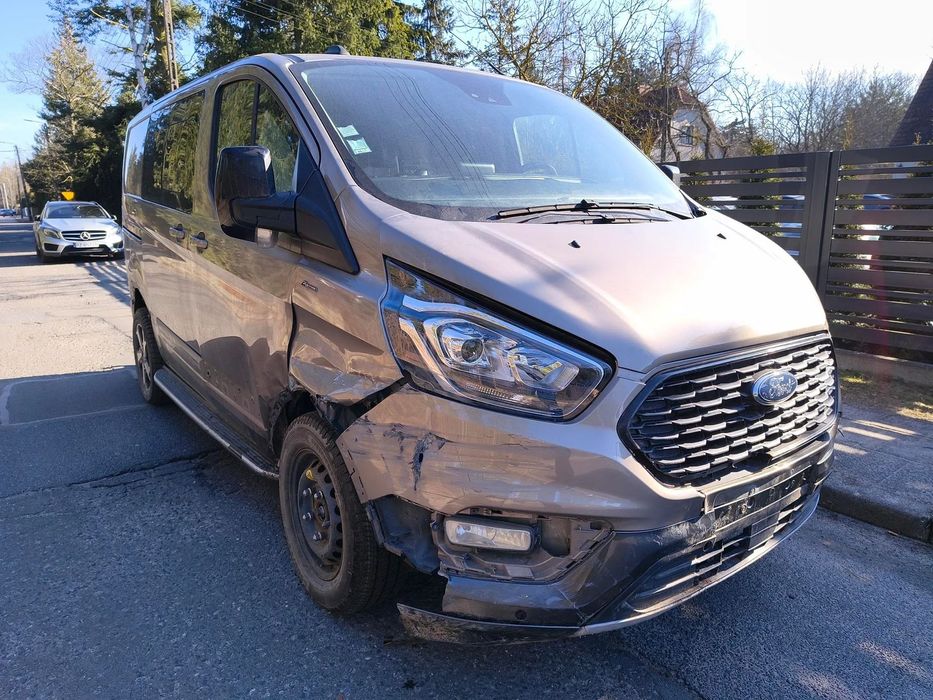 Ford Transit Custom  Brygadówka Automat Najbogatsza wersja wyposażenia Kamera HAK