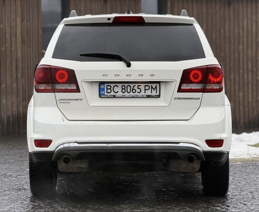 Dodge Journey 3.6 бензин 4WD 7 мест