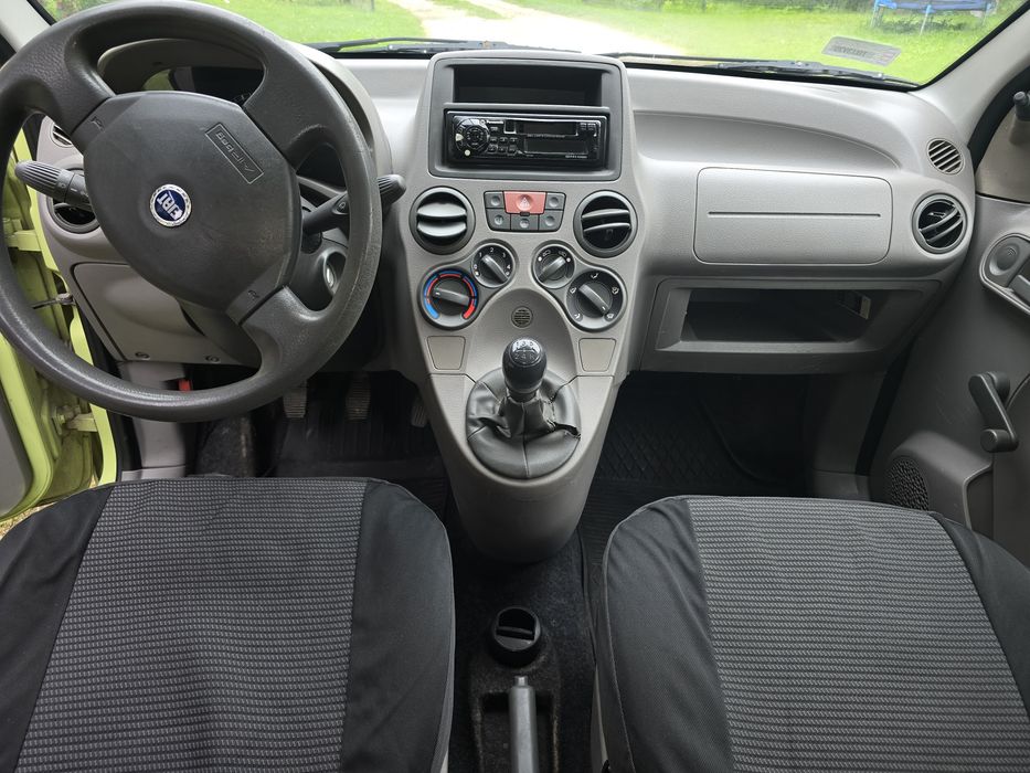 Fiat Panda II 2004r.