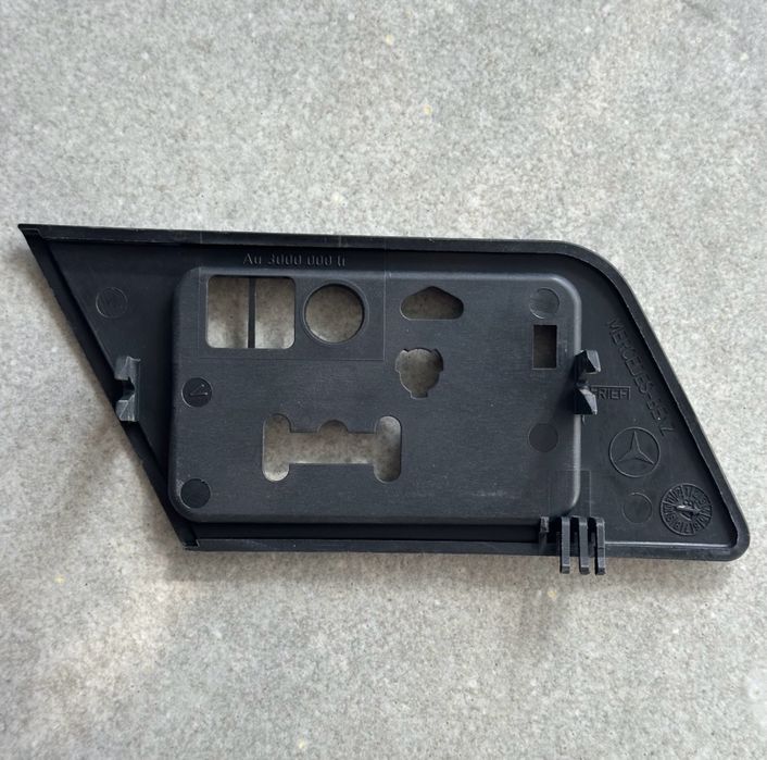 Обміняю панель водійського пульта електрсидіння Mercedes w124 на w126