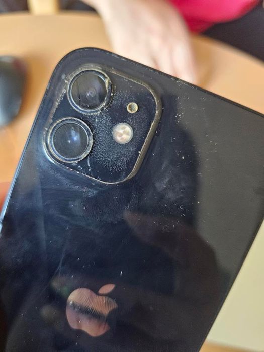 Vendo iPhone 12 normal