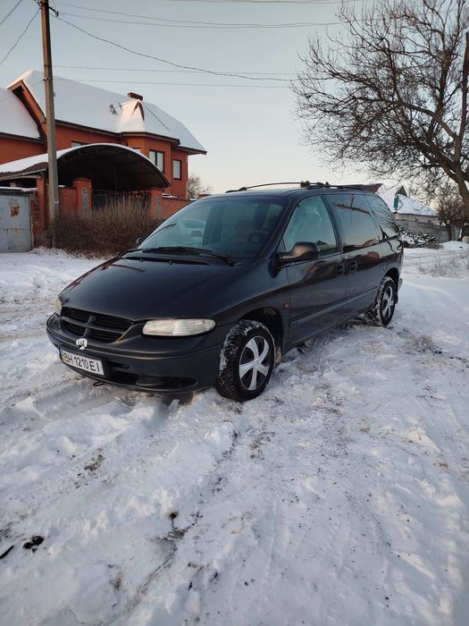 Продам минивэн Dodge Ram 2,5дизель!