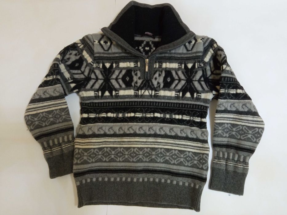 Светр кофта р.140-152 на 6-8років