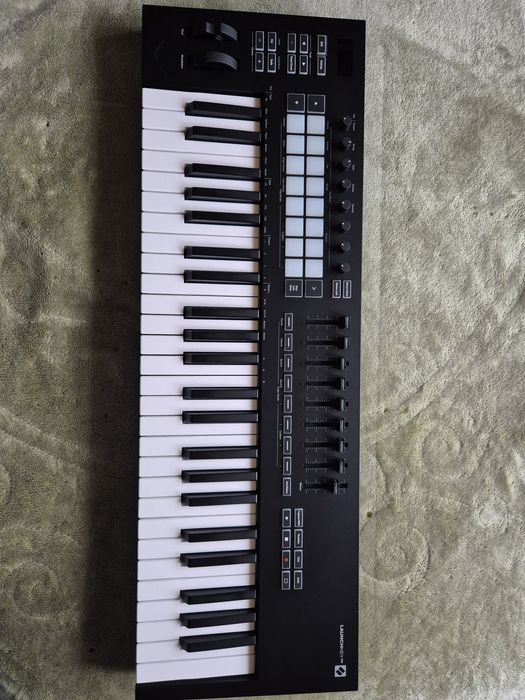 Novation launchkey 49 mk3
