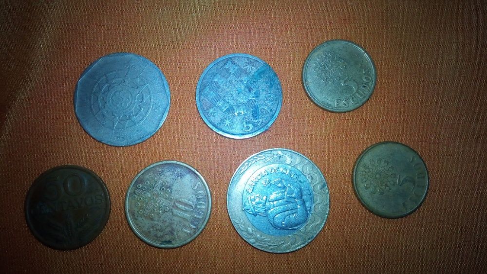 Moedas de escudo portugues do sec XX