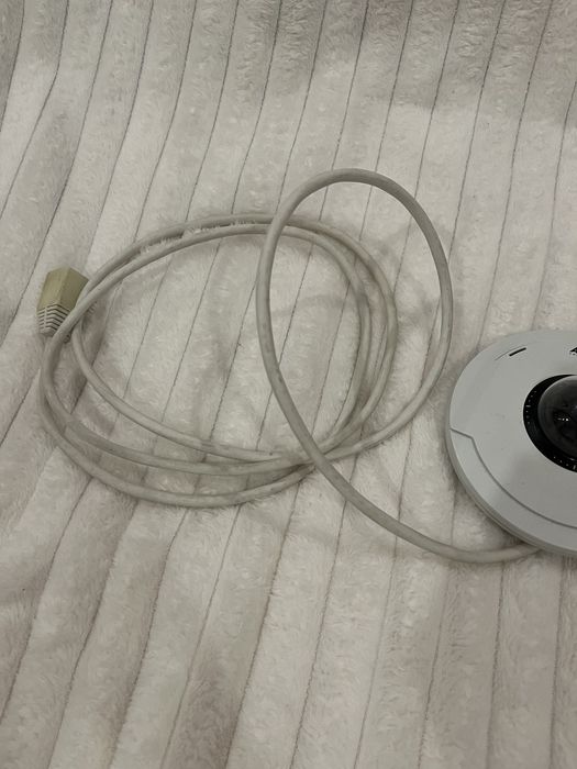 Câmara de vigilância Axis M5014 PTZ + PowerDsine 3001 PoE injector