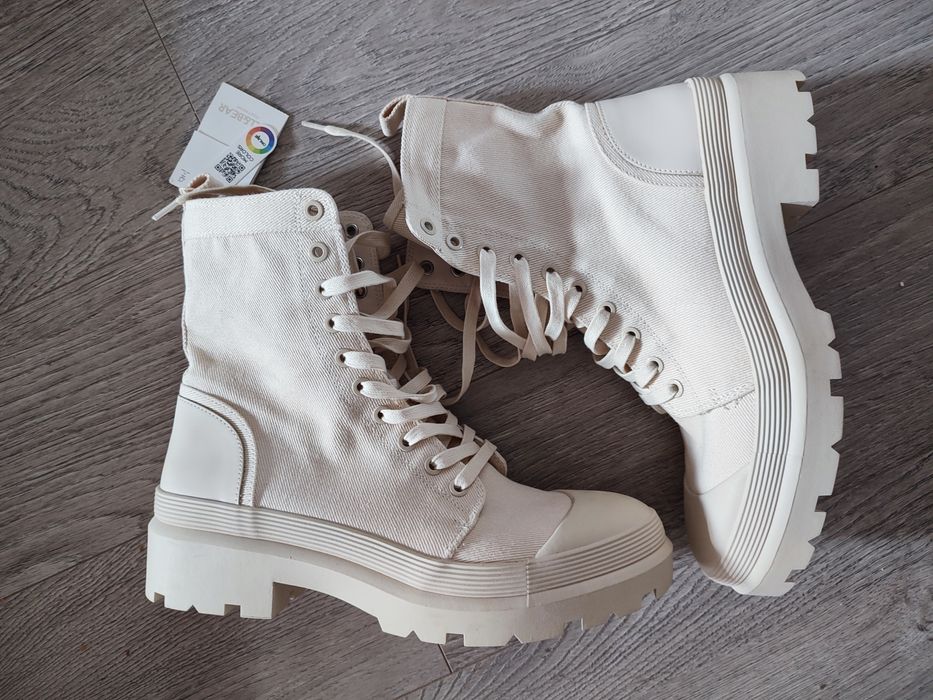 Кросівки ,  pull&bear 42 , 26 см  весна осень