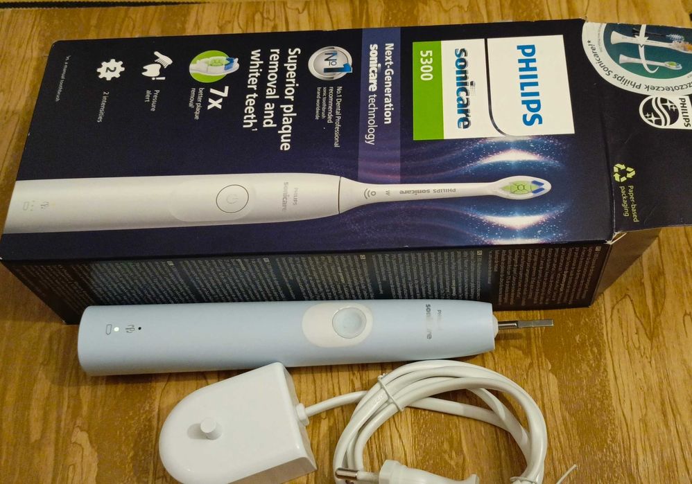 Szczoteczka Philips Sonicare Protective HX680C z ładowarką indukcyjną