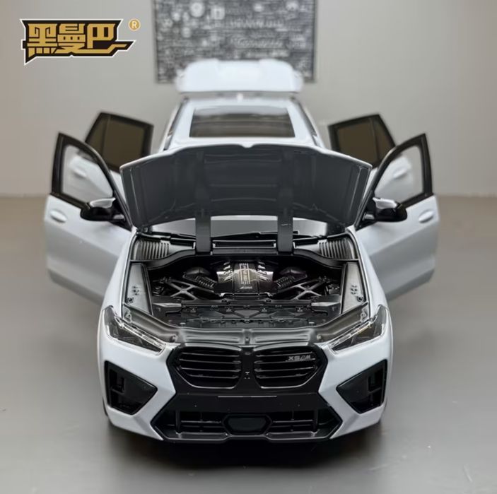 Колекційна модель авто BMW X5M F95 масштаб 1:24 1/24 металева машинка