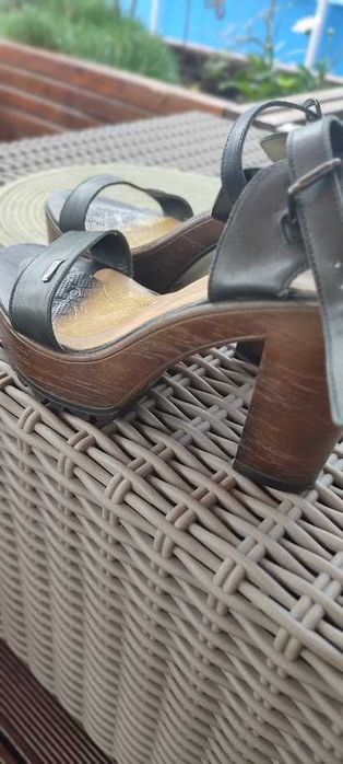 Buty damskie Lasocki 39