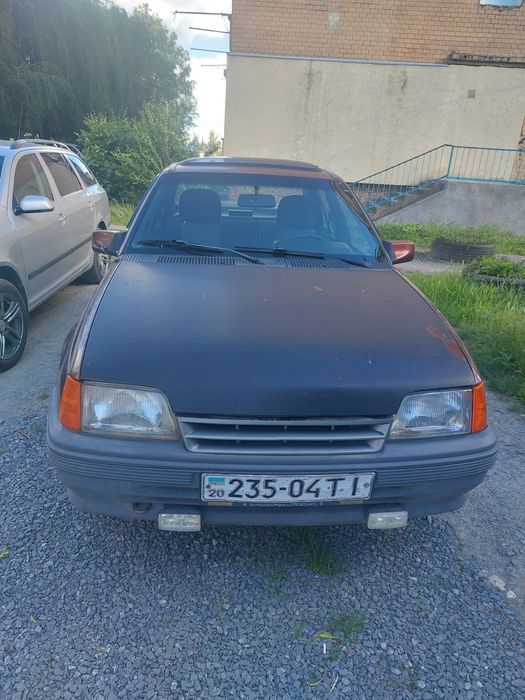 (не на ходу) Opel Kadett 1.4 моноінжектор 1991р
