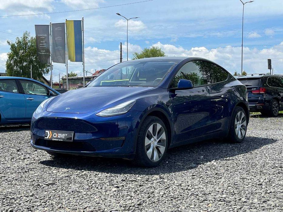 Tesla Model Y 2022
