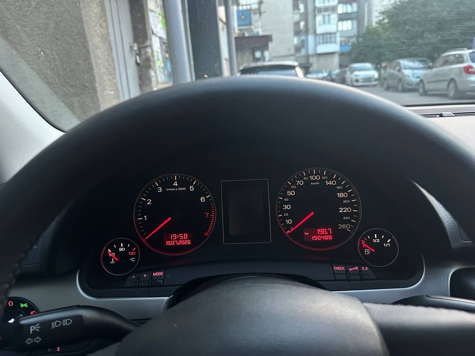 Audi A4 2007 VIN WAUZZZ8E28A005916 фото оголошення 13 з 15