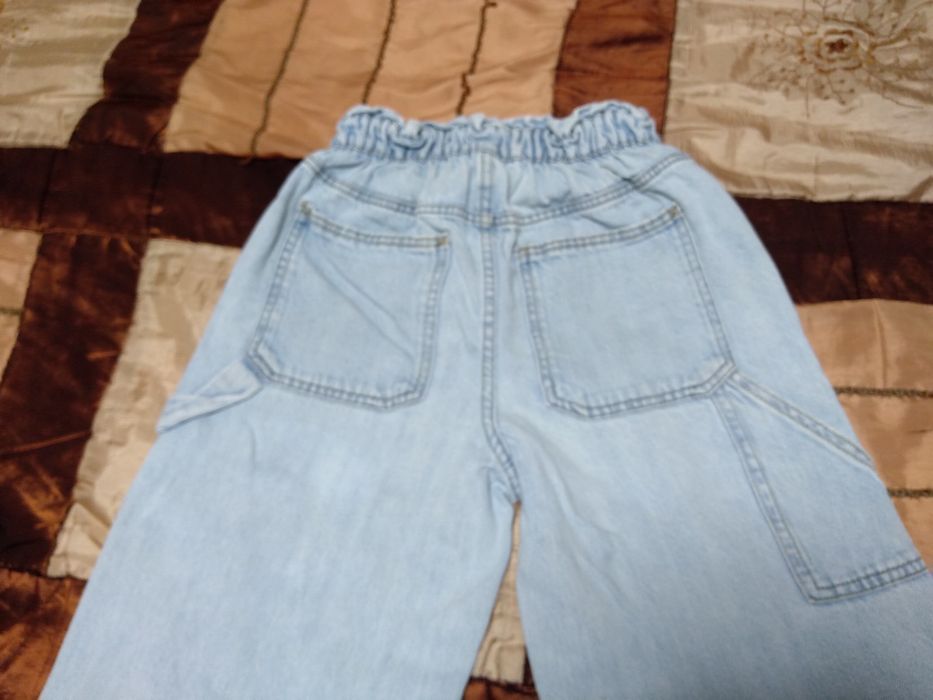 Spodnie dziewczęce dżinsowe 152cm