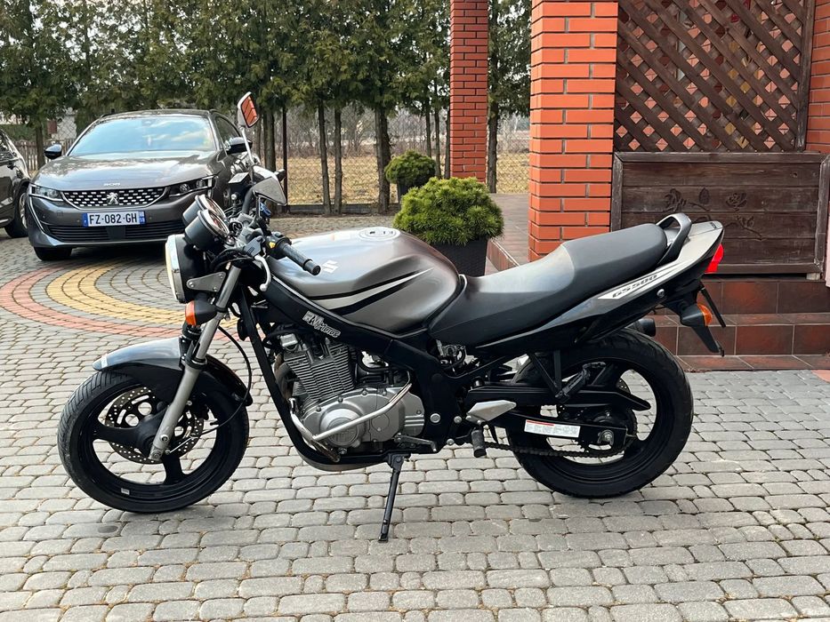 Suzuki GS Sprowadzony Niski Przebieg Kategoria A2