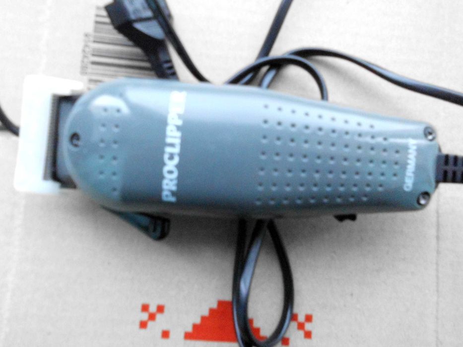 Професійна машинка для стрижки proclipper