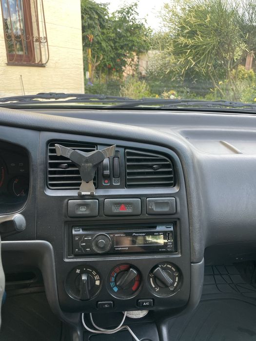 nissan primera