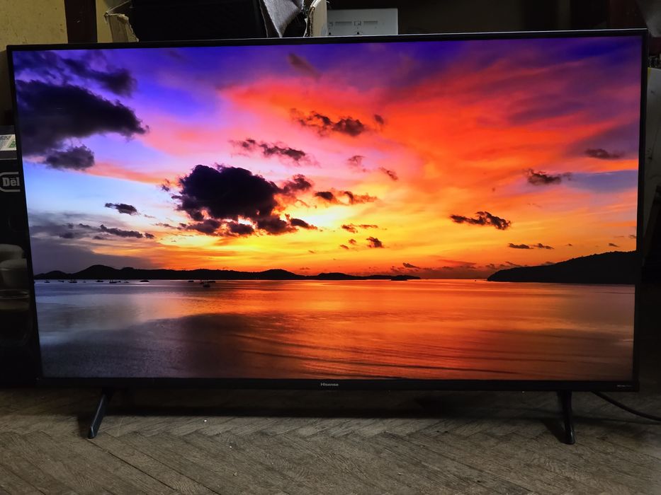 Телевізор Hisense 43E7HQ QLED 4K Smart TV VIDAA HDR10 Dolby Vision