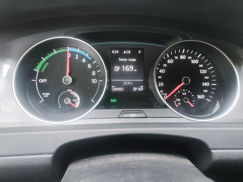Volkswagen e-Golf 2014 VIN WVWZZZAUZFW900776 фото оголошення 2 з 24