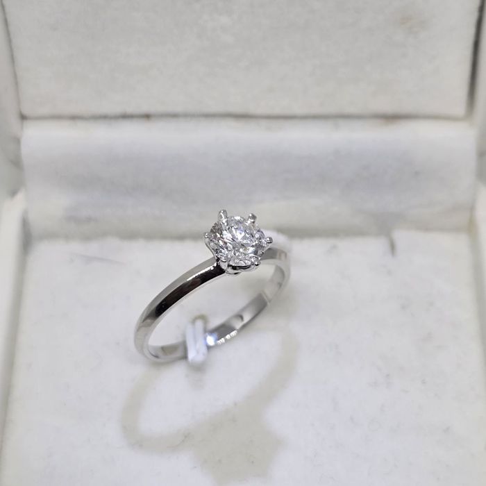 1.16 ct E/VVS1 Excellent бриллиант, сертификат. Золотое кольцо