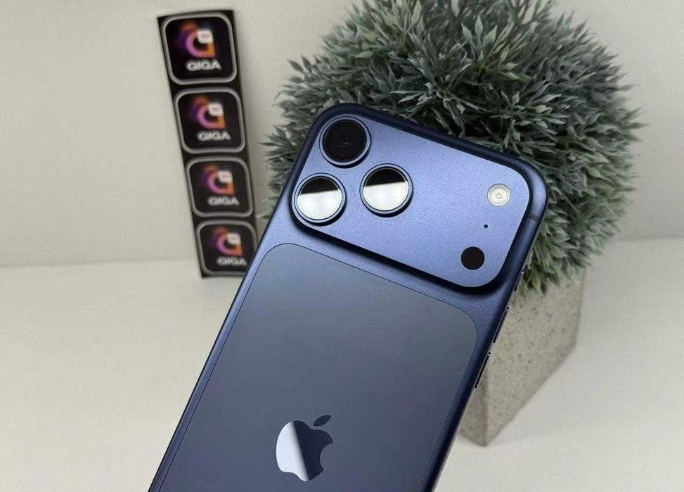 iPhone 17 Pro Max, 512 ГБ, SIM + eSIM