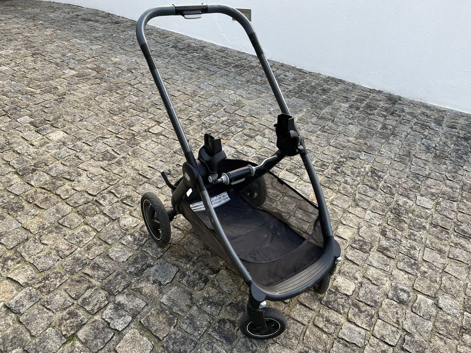 Carrinho Bebeconfort (só chassi e cadeira auto / ovo)