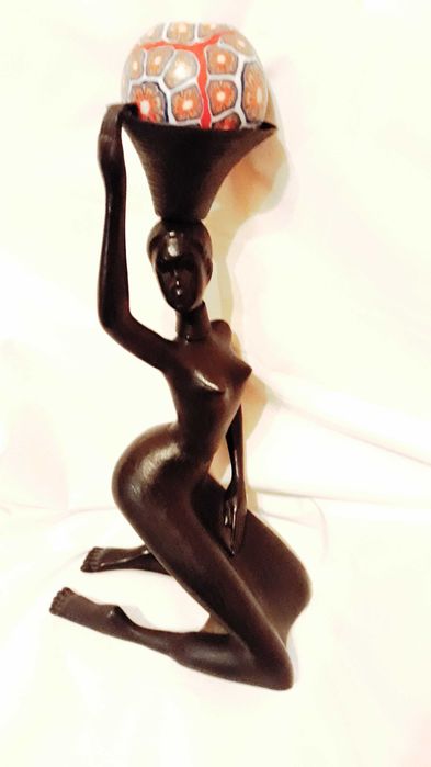 Estatueta em metal.  Vintage