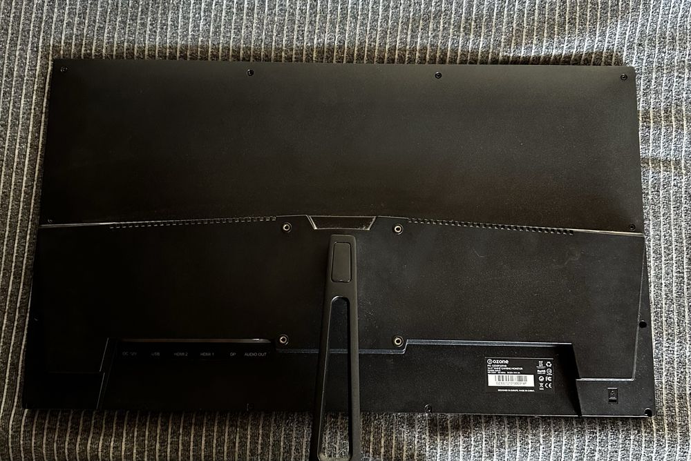 Ozone Gaming Monitor – 24.5" & 144Hz64283909737346124