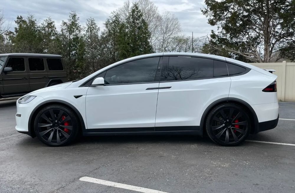 Tesla Model X Plaid AWD