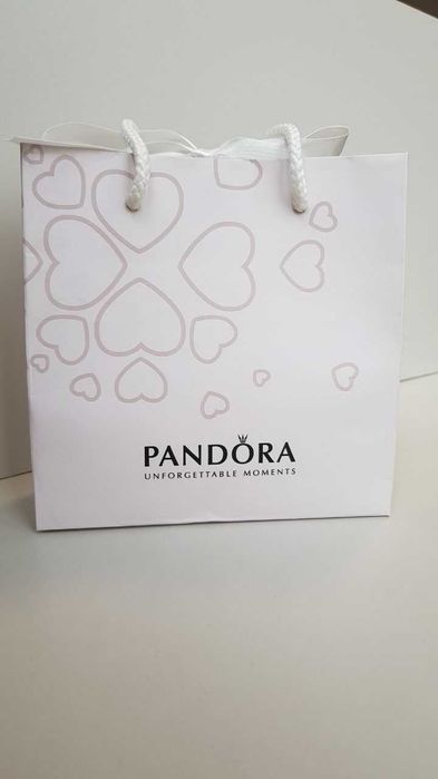 Оригінальний браслет pandora в комплекті з намистиною