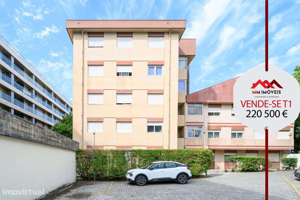 Apartamento T1 | 62m2 | Elevador | Estacionamento | Rua Nove de Abril