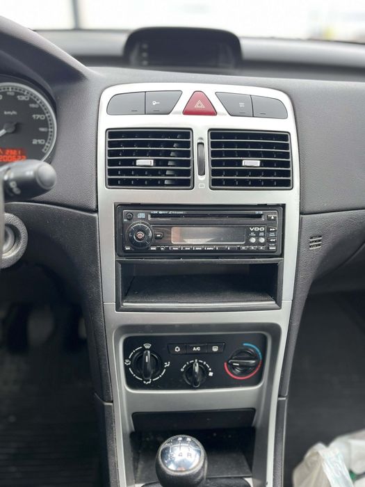 Peugeot 307 1.4 benzyna/gaz