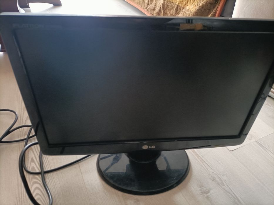 Monitor LG sprawny