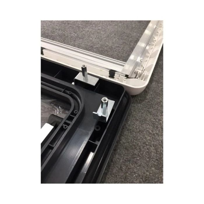 Janelas de projectar universais Carbest (Autocaravana/Campervan)