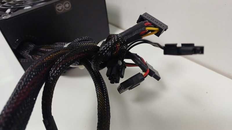 Блок живлення Gamemax 550W (GP-550) Б/В без ремонтів