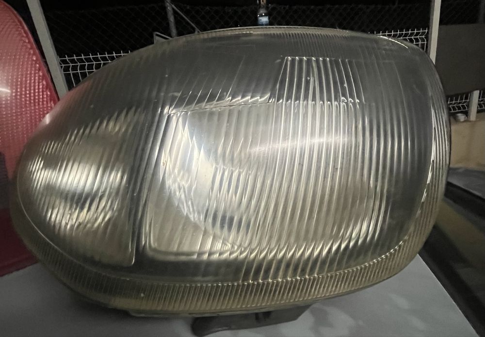 Farois do Renalt Clio 1.2 16V