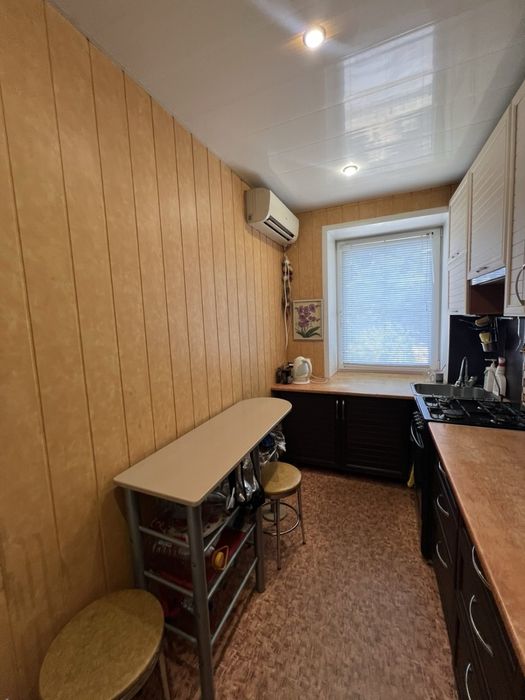 Продаётся 2 ком. кв по ул. Дудыкина в Днепровском районе!