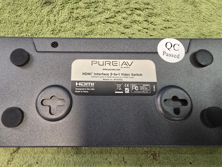 PURE AV BELKIN HDMI interfejs 3 w 1 video switch + pilot.