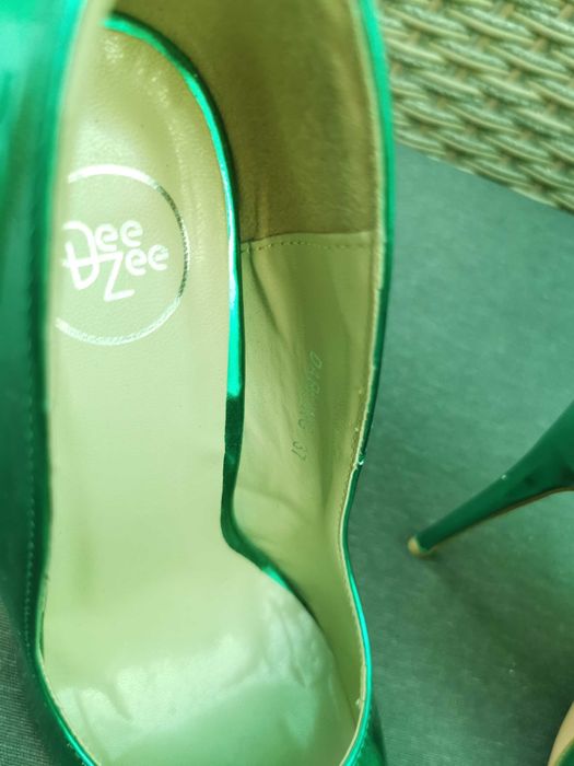 Szpilki zielone metaliczne roz. 37 obcas 12 cm