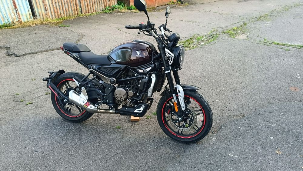 Продам Voge 300ac