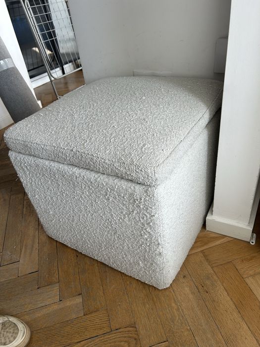 Puf ze schowkiem Westwing boucle