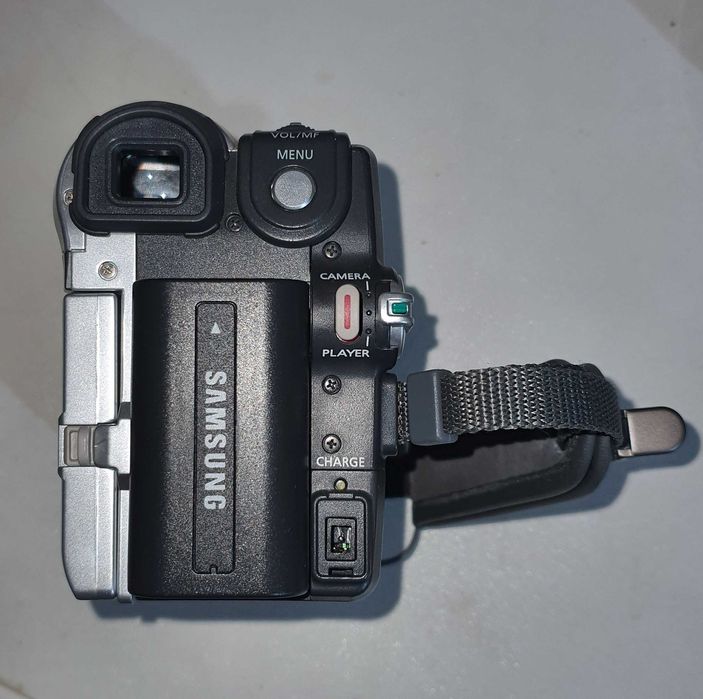 For Sale: Samsung VP-D-351 Camcorder for Parts64739754135042124