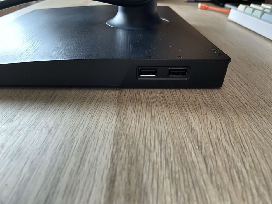 Монітор 24" Samsung S24E650 — Стан НОВОГО, повний комплект