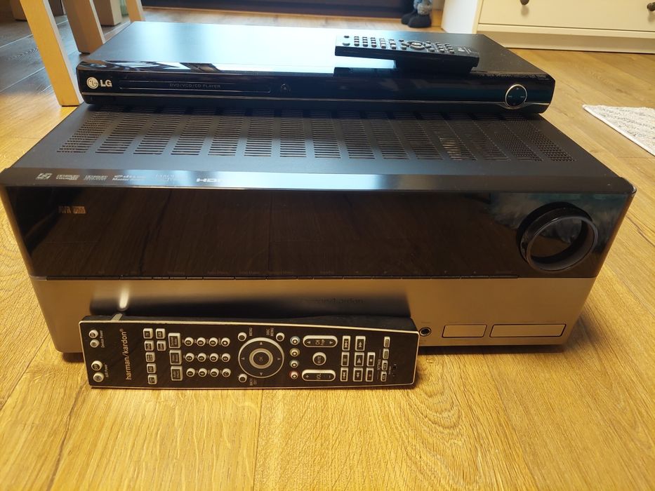 Amplituner Harman Kardon AVR255 7.1 +DVD gratis