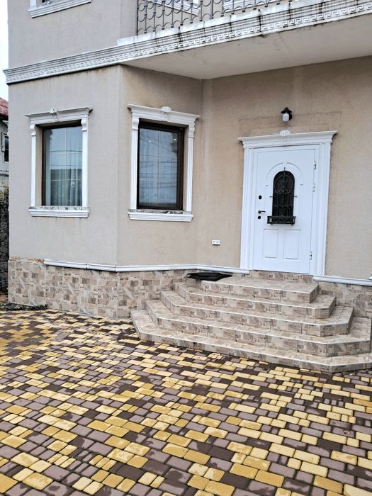 Новый дом с ремонтом район Чубаевки