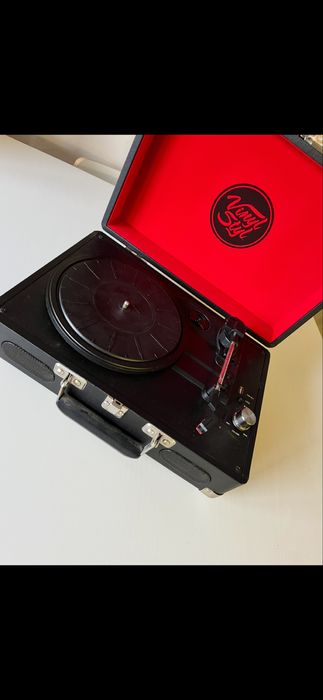 Gira discos como novo