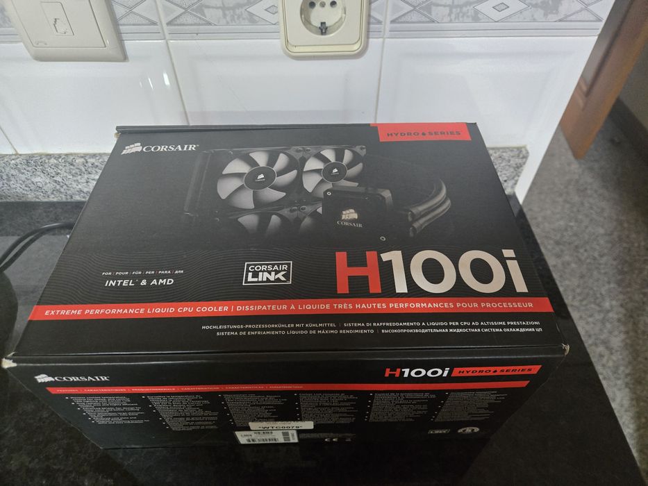 Watercooler Corsair H100i para Amd e Intel cooler