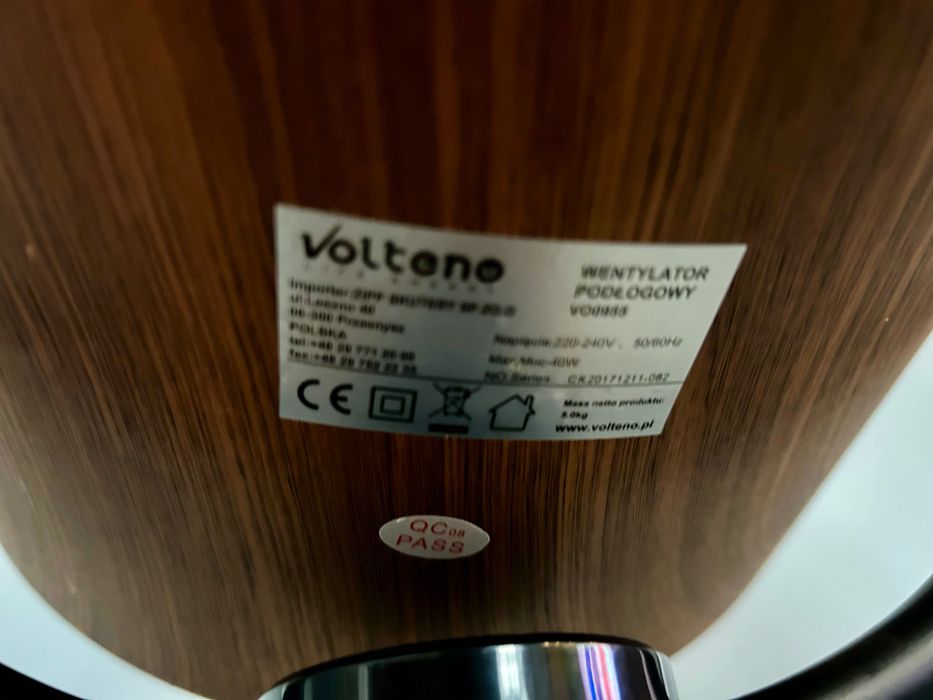 Wentylator podłogowy loftowy