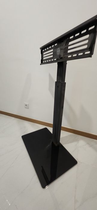 Suporte de TV com base vidro