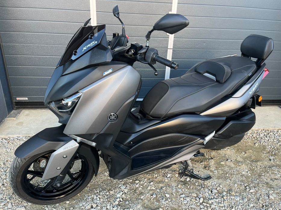 Yamaha X-Max 300   17 rok